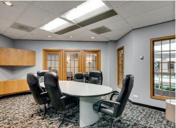 340 W Butterfield Rd, Elmhurst, IL 60126